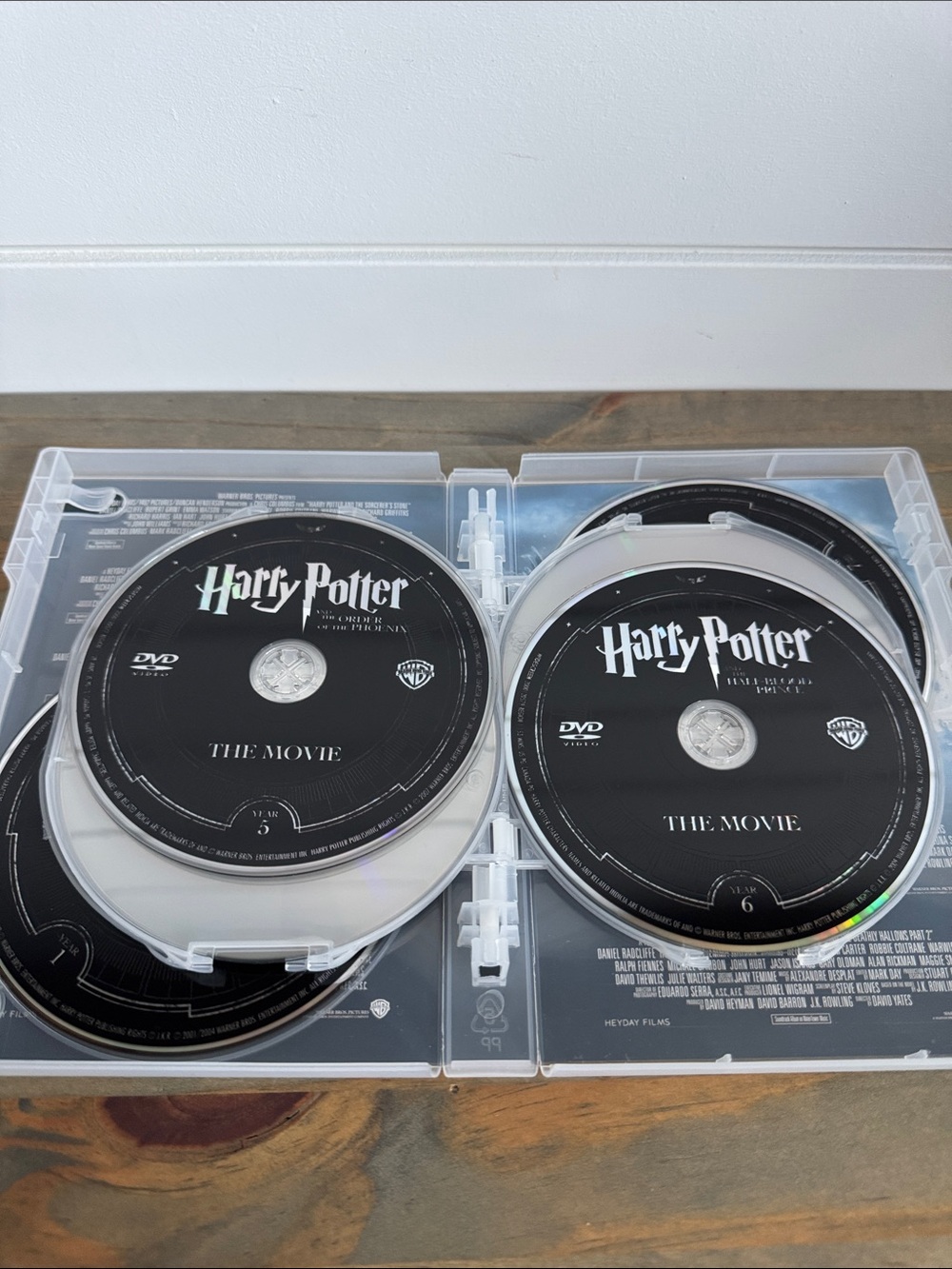 Harry Potter: Complete 8-Film Collection - DVD Set - Picture 12 of 16